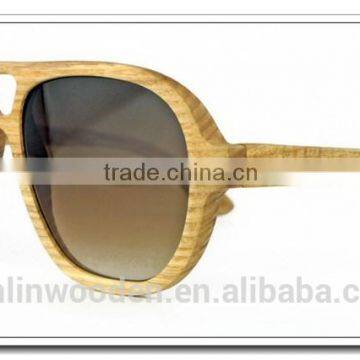 Polarized Brown Lens Flat Top Rose Wood Sunglasses With Engraved Logo photo-6