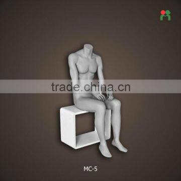 Fashion fiberglass headless male mannequin sitting mannequin male for display Male dummy dolls