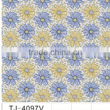 TJ-4907 Transparent Emboossed Tablecloth With Golden & Silver photo-4