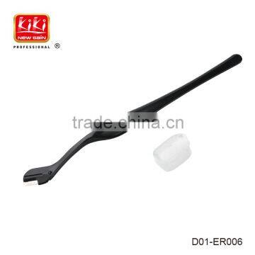Slanted Plastic Eyebrow Trimmer And Shaper. Plastic shaving razor D01-ER006