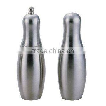 stainless steel Bowling shaped Pepper mill and Salt shaker