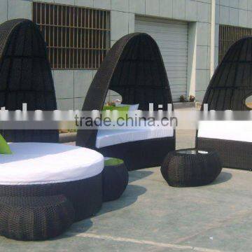 garden PE rattan day beds