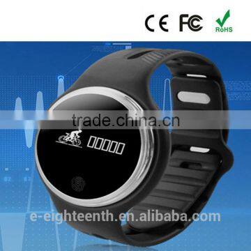 Made in China Touch Screen Smart Wristband E07 Smart Bracelet Fitness Wearable Tracker Bluetooth Watch photo-3