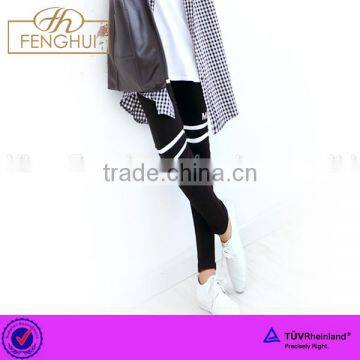 The letters leisure pattern bulk leggings