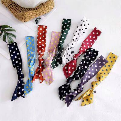 Short scarf, black and white polka dots, thin and narrow strips wrapped around the bag handles, small silk scarves, wrist scarves, decorative hair band headscarves