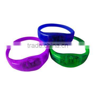 2015 hot sell silicone sound led bracelet