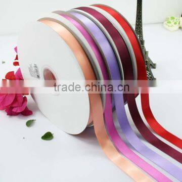 decorate wedding ribbon