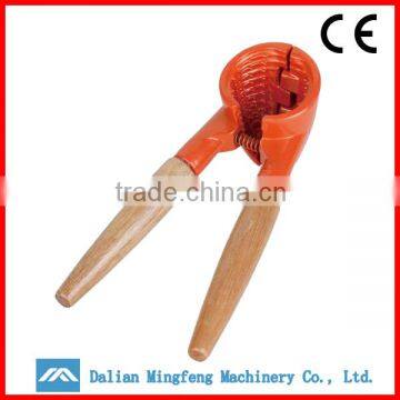 wholesale food grade aluminum alloy and wood nut clipper