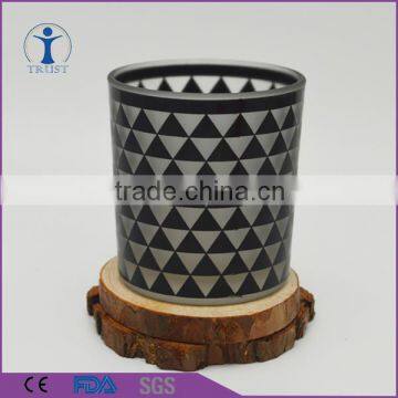 Fashion mordenl Geometric patterns painting glass candle holder                        
                                                                                Supplier's Choice