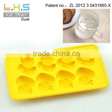 100% food grade silicone duck animal shape ice cube tray