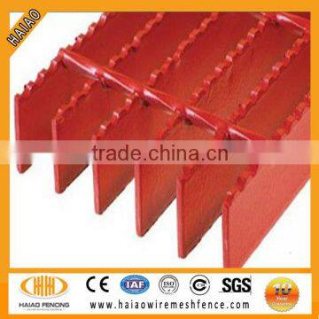 (ISO 9001)hot dip galvanized serrated steel bar grating factory