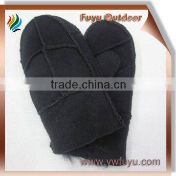 wool mittens