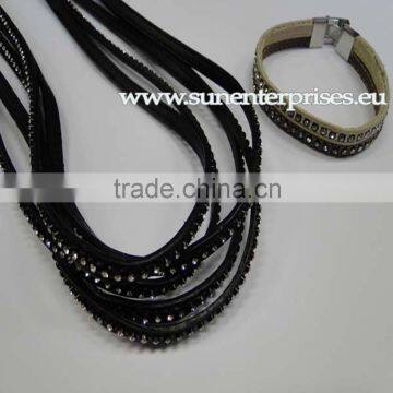 Flat leather with Studs -High Quality Eco Cystal Leather_7mm_Black