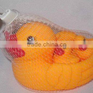 Fashion Float yellow bath duck set with three little duck