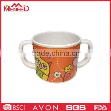 Children use unbreakable kids melamine cups