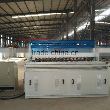 Welded wire mesh machine