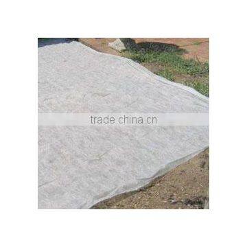 Agricultural nonwoven fabric for crop cover