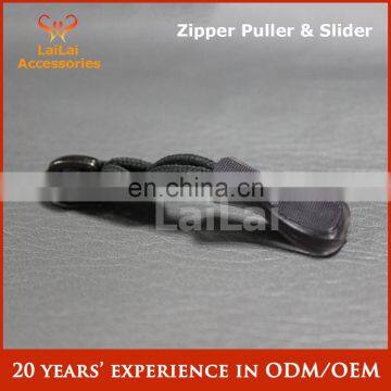 Custom Symbol Rope PVC Pullers for Outdoor Sport Bag