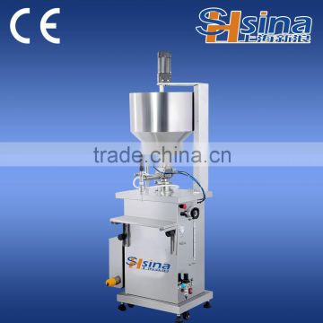 Adjustable speed vertical semi-automatic cream filling machine