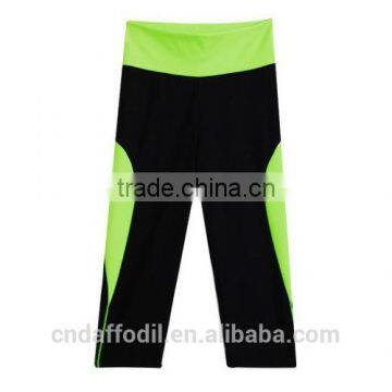 Wholesale summer and spring ladies yoga pants women Trousers collision split joint yoga Capri