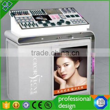 Cosmetic Store Display Counter With Glass Display Case Front Design