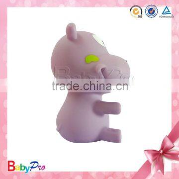 made in China hot products on market different cute shape plastic hippo bath toy baby bath toy