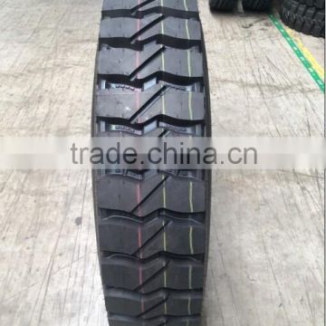 Commercial truck tire