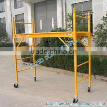 Scaffolding rolling tower