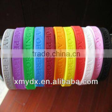 100% food grade silicone custom design/ color/ logo/ size custom silicone baseball wristbands