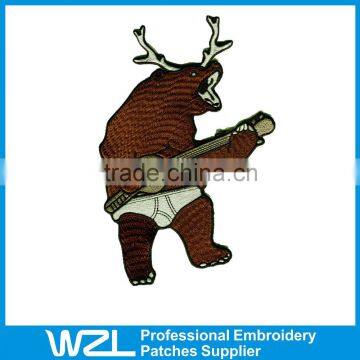 2015 professional embroidered patch woven embroidery heat transfer patch                        
                                                Quality Choice