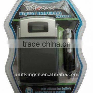 Digital Universal Battery Charger with Car Adapter M917