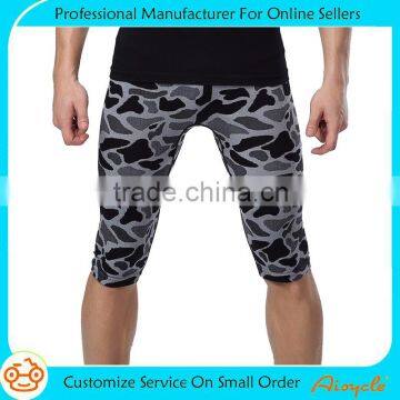 2016 New design cheap slim fit compression gym sport shorts