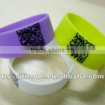 QR silicone bracelet