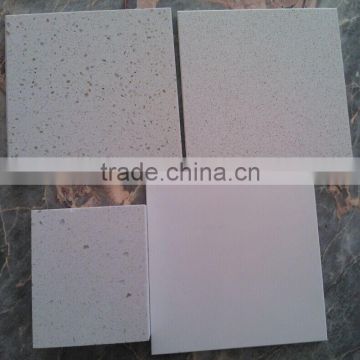 High quality white color with small quartz sand