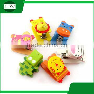 Wooden Mini Portable Office Stationery Funny Cartoon Animal Shaped Manual Paper Stitcher Stapling Machine Stapler photo-2