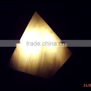 Onyx light green pyramid lamp ID: lamp07