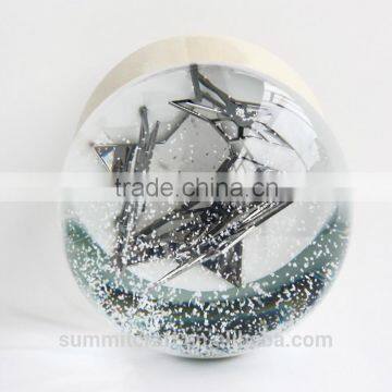 Fashion Modern Resin Star Snow Globe photo-2