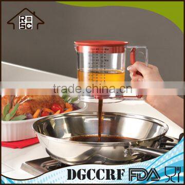 Reliable Company Grease Gravy Separator Plastic, fat Gravy Separator 4 cup, oil Gravy Separator Kitchen