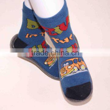 Custom children cartoon cotton waterproof slipper socks with rubber sole