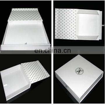 Shenzhen Packaging Supplier Recycled Window Gift Paper Boxes Wholesale For Aapparel White Fflat Folding Box