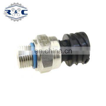 R&C High Quality  Truck parts  21634021 7420484678 For  VOLVO PENAT TRUCK Diesel  Oil Pressure Sensor