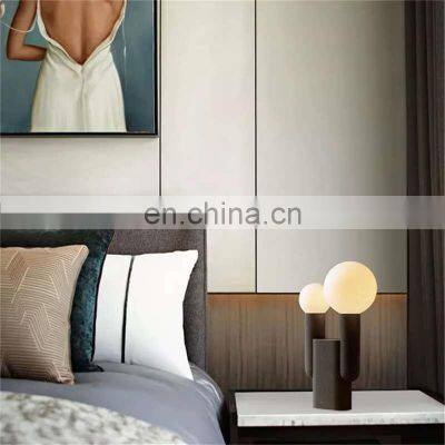 Nordic Desk Lamp Postmodern Creative Simple Living Room Study Hotel Bedroom Bedside Small Table Light