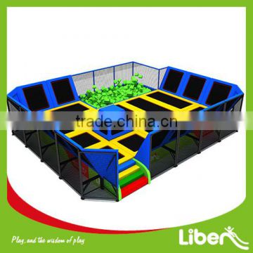 China Professional Manufacturer Trampoline with Foam Pit and Dodge Ball, Gymnastic Trampoline Cloth for Sal (5.LE.T8.409.132.00)