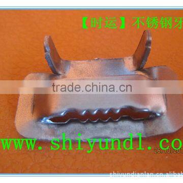 Forged Giant Ear-Lokt style stainless steel tooth type banding buckle