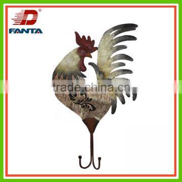 Attraction design iron rooster with hook for home & garden decoration