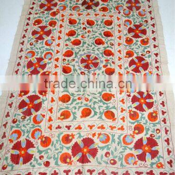 Beautiful Suzani embroidery Bedspread/Tapestry Throw coverlet