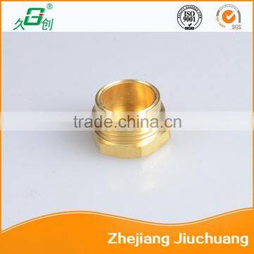 Decompressor fittings male sealing nut