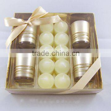 Romantic scented paraffin wax candle set as gift