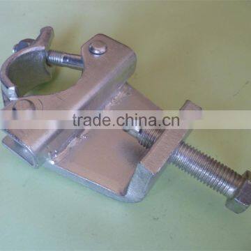 The Beam clamp connecs a tube on a steel beam