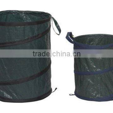 Green garden trash can